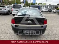 2003 Opel Vectra