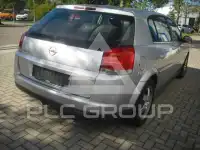 2003 Opel Signum