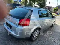 2003 Opel Signum