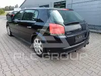 2003 Opel Signum