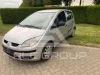 2004 Mitsubishi Colt