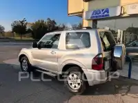 2004 Mitsubishi PAJARO