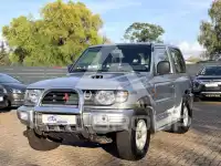 2004 Mitsubishi PAJARO