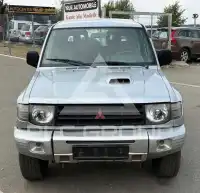2004 Mitsubishi PAJARO