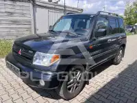 2004 Mitsubishi PAJARO