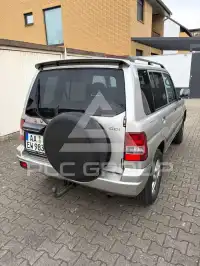 2004 Mitsubishi PAJARO
