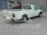 2004 Mitsubishi L200