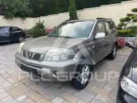 2004 Nissan X-TRAIL