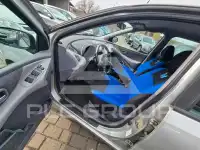 2004 Nissan ALMERA TINO
