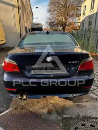 2004 BMW 530