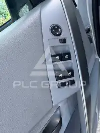 2004 BMW 530