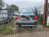 2004 BMW 530