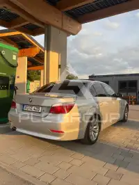 2004 BMW 530