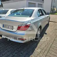 2004 BMW 525