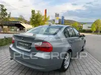 2004 BMW 320