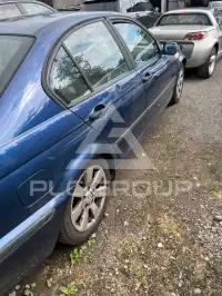 2004 BMW 320