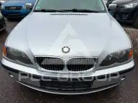 2004 BMW 320