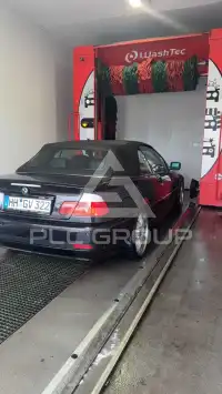 2004 BMW 320