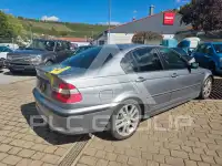 2004 BMW 320