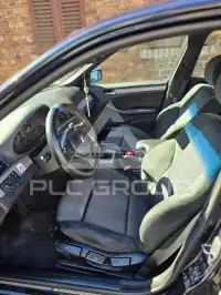 2004 BMW 320