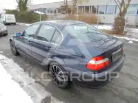 2004 BMW 320