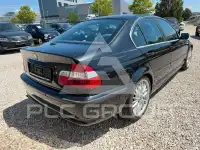 2004 BMW 320