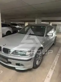 2004 BMW 320