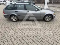 2004 BMW 320