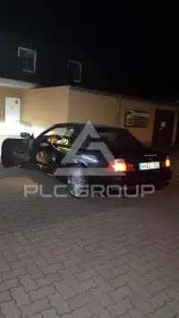 2004 BMW 320