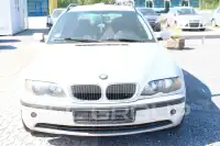 2004 BMW 320