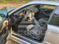 2004 BMW 330