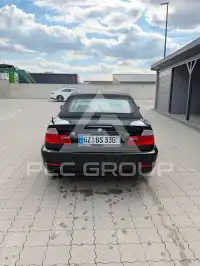 2004 BMW 330