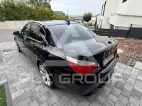 2004 BMW 520