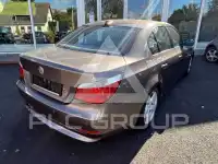 2004 BMW 520