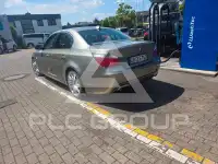 2004 BMW 520