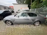 2004 BMW 520