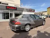 2004 BMW 735