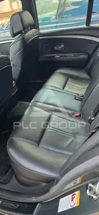 2004 BMW 730