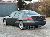 2004 BMW 730