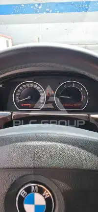 2004 BMW 730