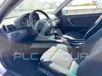 2004 BMW 318