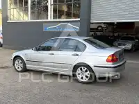 2004 BMW 318