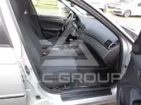 2004 BMW 318