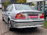 2004 BMW 318