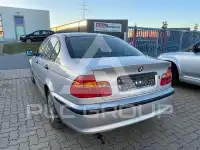 2004 BMW 318