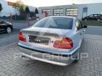 2004 BMW 318