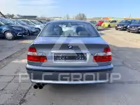 2004 BMW 318