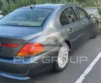2004 BMW 745