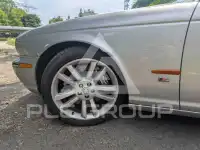 2004 Jaguar XJR