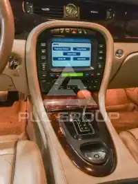 2004 Jaguar XJ